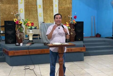 Venga tu Reino –  Pastor Luis Bravo